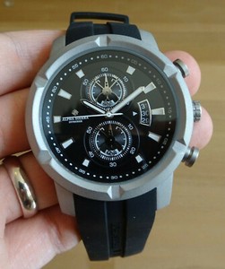 Montre Automatique Alpha Sierra AMS02 - Cadran Vert, Boîtier Acier, Verre Saphir - Édition Limitée