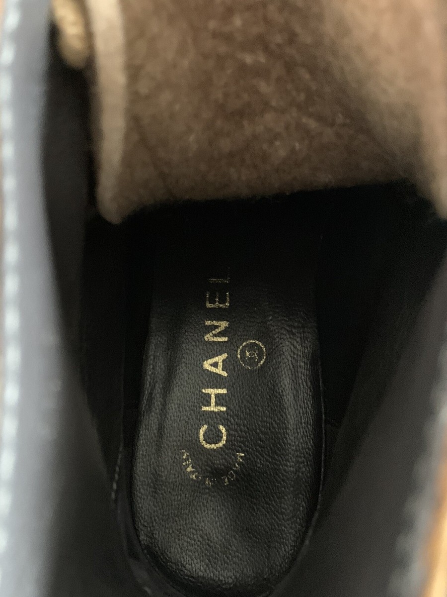 sahara　シャネル　ストラップシューズ　36.5 CHANEL 6.5 36.5 Suede Brown Laced Up Combat Ankle Boots Straps