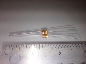 3.9k ohm 1/4 watt @ 5% Tolerance Carbon Resistor (5 pack)