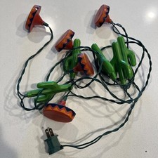 Vintage Cactus  Sombrero Mexican Fiesta Christmas Lights 10 Lites Per 9  Long