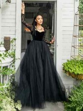Black Gothic A Line Wedding Dresses Long Sleeve Lace Vintage Bridal Gowns Train