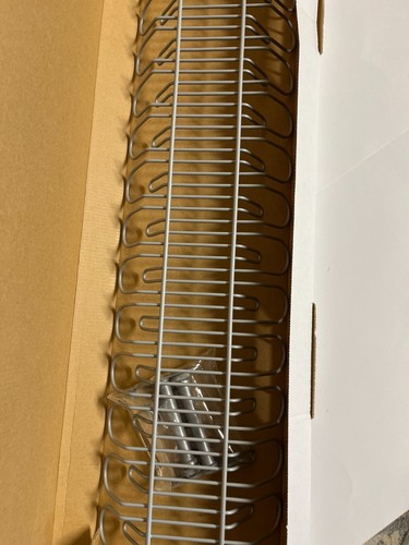NUEVO EN CAJA Plateado IKEA - SIGNUM Gestión de cables, horizontal 28 1/2" de largo - Imagen 3 de 4