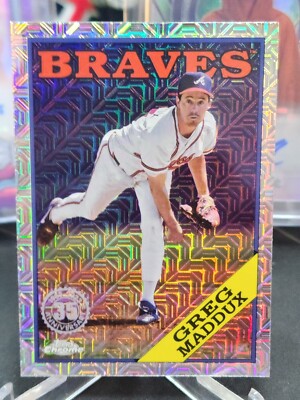2023 Topps Series 2 Greg Maddux  Silver Pack Refractor 2T88C-35 Braves
