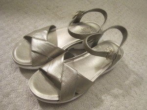 naturalizer finlee sandal