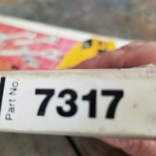 Chilton's 7317 Camaro 1982-1985 US & Canadian Models Repair & Tune-Up Manual - Picture 3 of 4