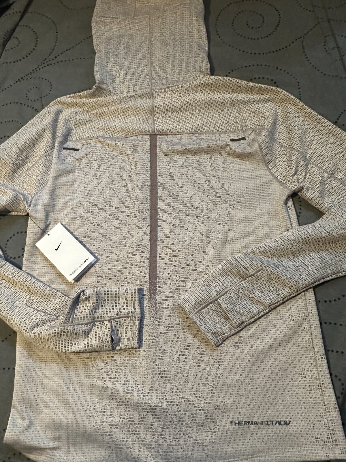 Picture 3 of 6