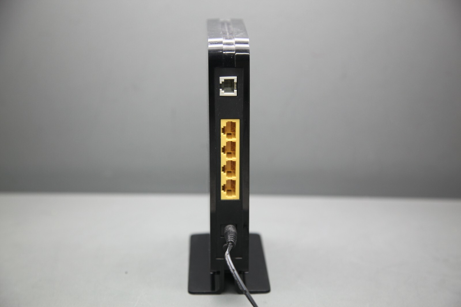 Photo 5 - NETGEAR DGN1000v3 - Modem/Routeur ADSL2+ sans fil N150 - Bon état