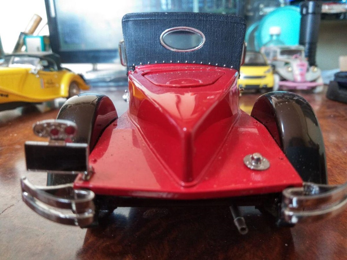 Franklin Mint 1928 STUTZ BLACK HAWK BOATTAIL SPEEDSTER Painted
