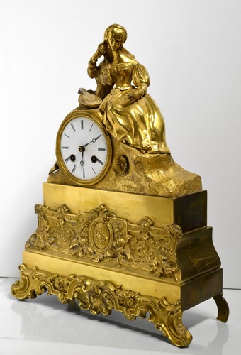 Italian Girl with Mandolin French Gilt Bronze Figural Clock 19th century - Bild 2 von 7