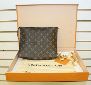 R20005 – louis vuitton xl tote - Louis Vuitton 2005 pre-owned