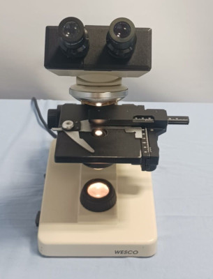 Wesco Binocular Microscope SL.NO.BX.981838 w/ 2pc 10X Wide Field Eyepieces