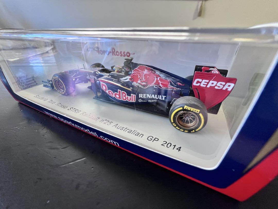 Spark 1/43 Scuderia Toro Rosso STR9 Renault No.25 Australian Spark 1/43 Scuderia Toro Rosso STR9 Renault No.25 Australian