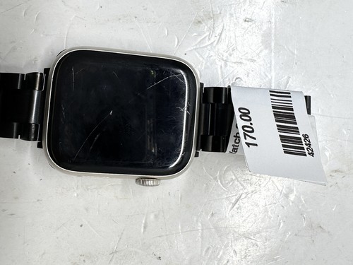 Apple Watch Series 9 GPS 45mm Smartwatch avec boîtier en aluminium minuit A2984 (42426) - Photo 3 sur 6