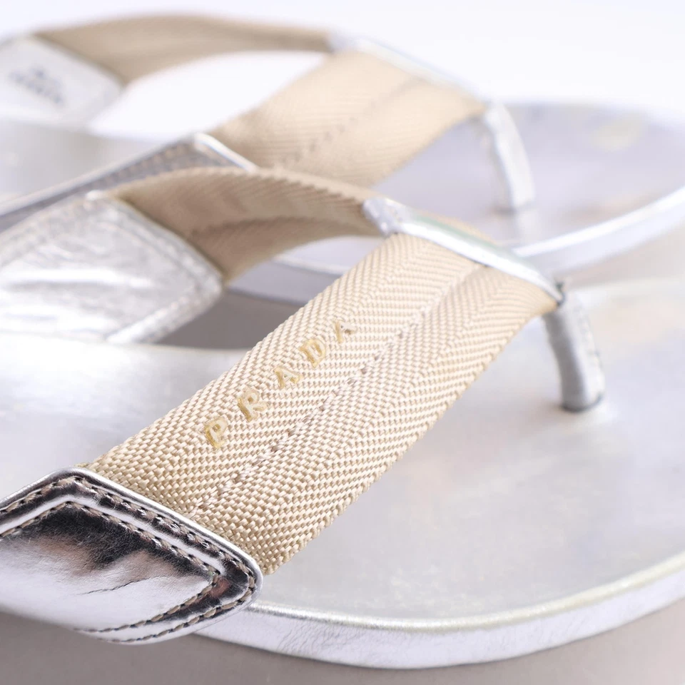 Sandalia mujer Prada talla 39,5 9,5 plateada tanga plataforma cuña mula Y2K línea rosa Foto 2 de 4