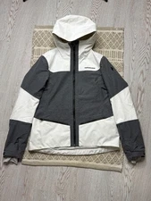 Peak Performance Hipe Core+ Gray White Ski jacket size L wmn