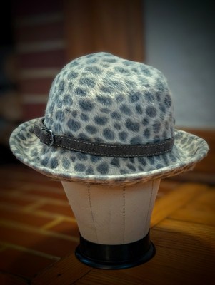ERIC JAVITS NY Faux Fur Animal LEOPARD Print Bowler Hat With Buckle 