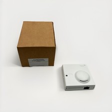 Johnson Control Series Humidity Transmitter HE-68N3-0N00WS See Pics