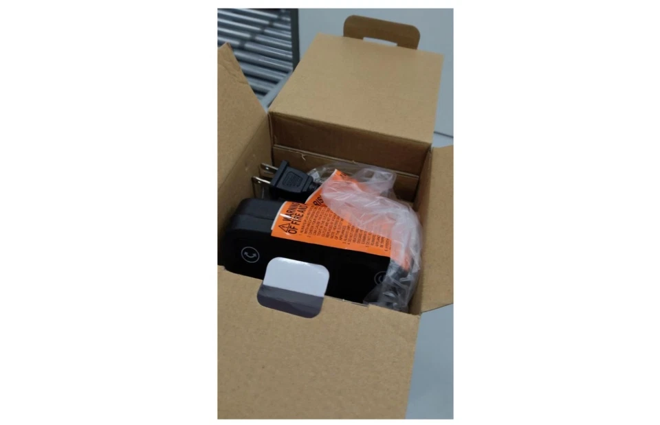 BLACK+DECKER Home Use Oscillating Desktop Heater with Electronic Touch Controls - Image 2 of 2