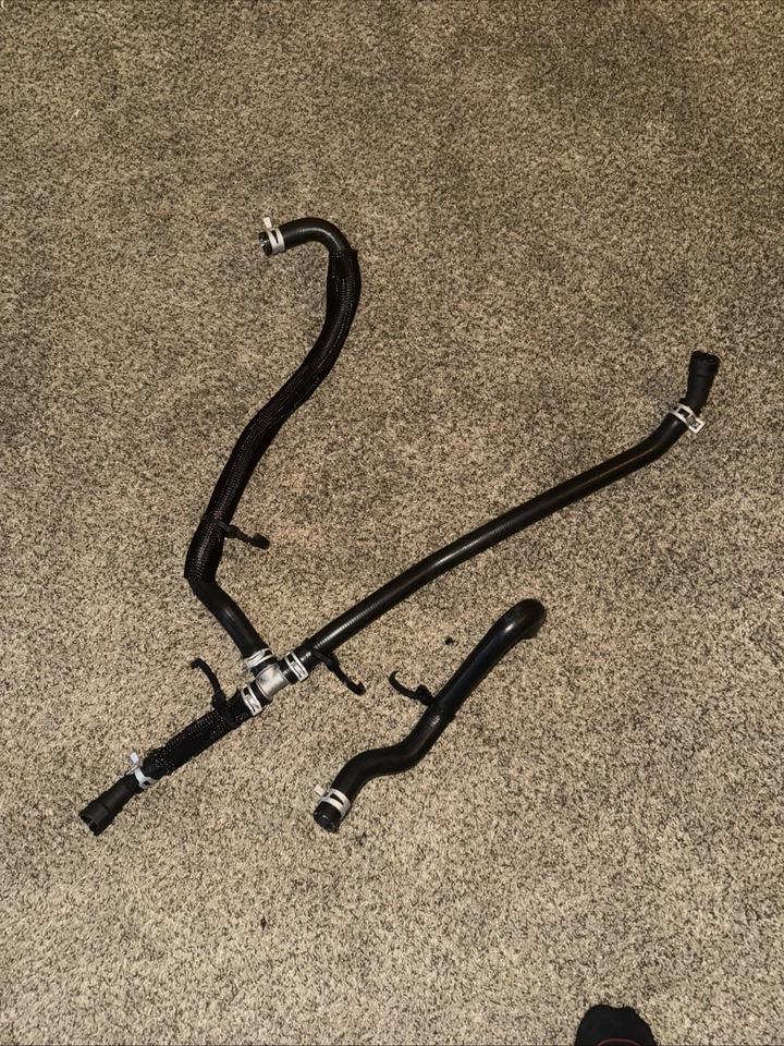 Manguera de calefacción KH813 Motorcraft para camioneta F150 Ford F-150 2015-2017 Foto 2 de 4