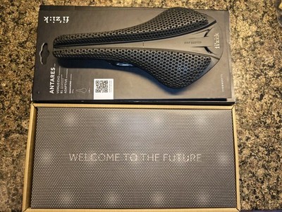 Fizik Antares Versus Evo R1 Adaptive Sattel - 139mm - OVP - unbenutzt
