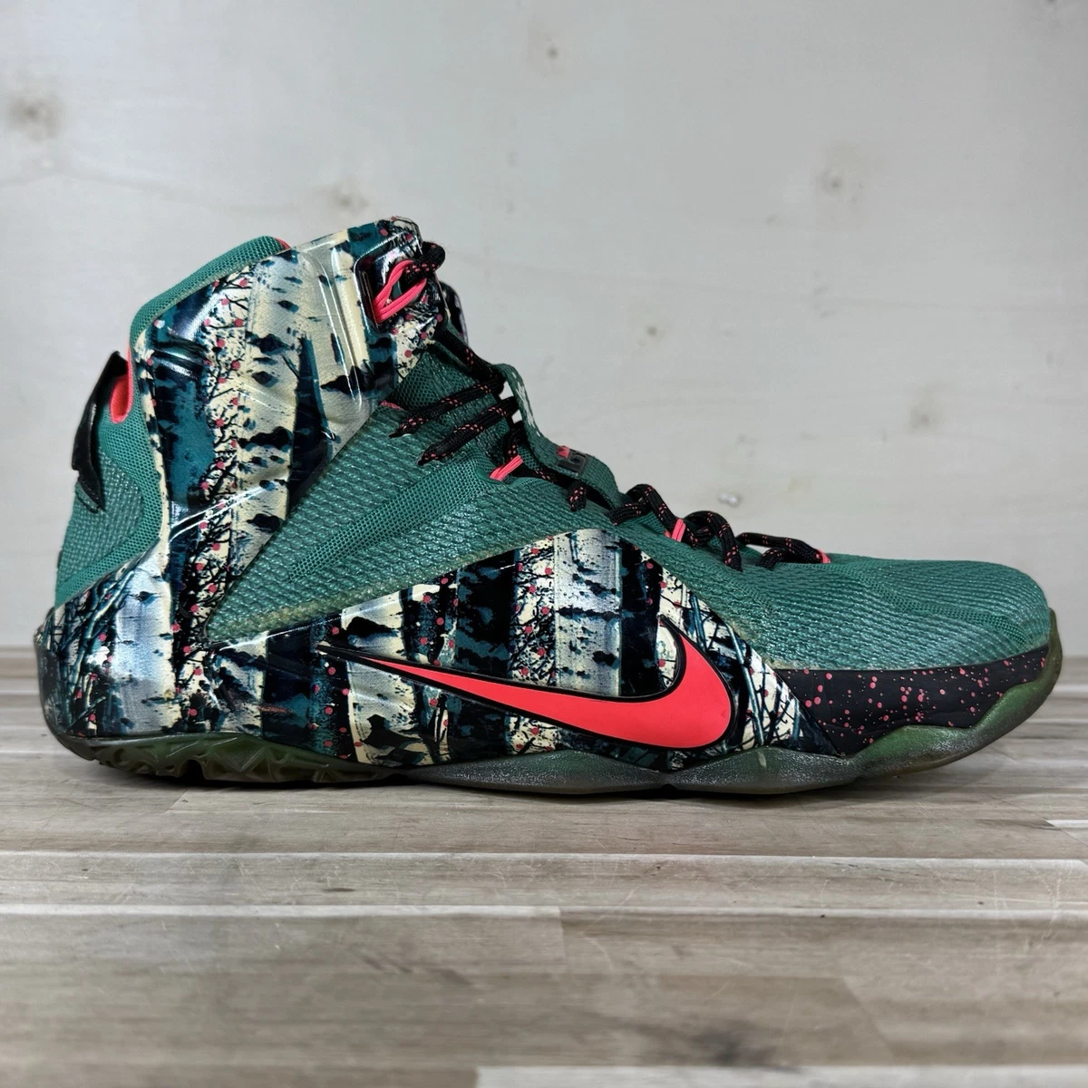 Nike LeBron 12 Xmas Akron Birch for Sale | Authenticity Guaranteed