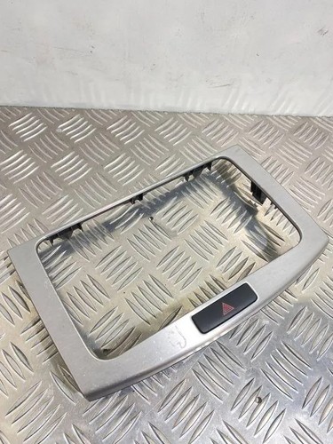 VW PASSAT B7 362 Musik-Player Verkleidung 3AA858069 2.00 Petrol 112kw 34872396