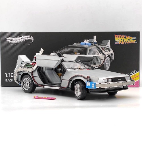 Hot Wheels 1:18 Elite Back To The Future Time Machine Delorean BCJ97 Diecast Car - Picture 2 of 13