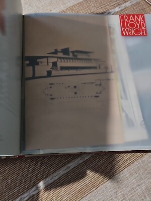 Frank Lloyd Wright: The Interactive Portfolio Margo Stipe Running