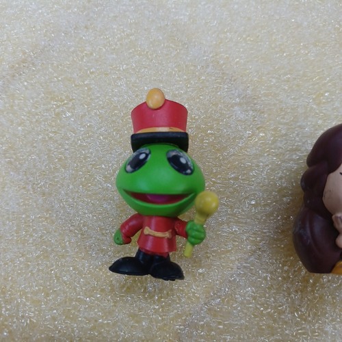 Disney Doorables 8 pc Lot - Storage Locker Find - - Bild 2 von 18