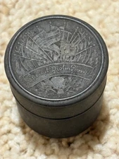 Rare Antique Ges Gesch violin rosin tin .  Germany,