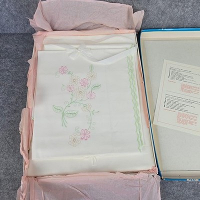 Ricami Fiorentini Sheet Set Unisex Double White Floral Hand Embroidered Italy