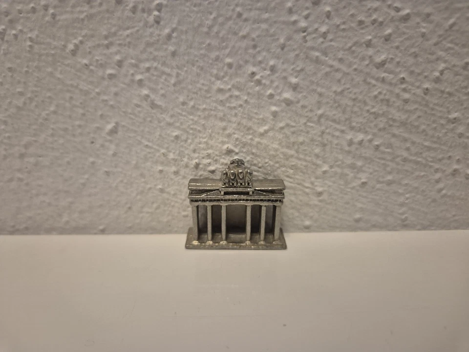 Monopoly  Europa Edition Ersatzteile: Spielfigur Brandenburger Tor - Bild 1 von 1