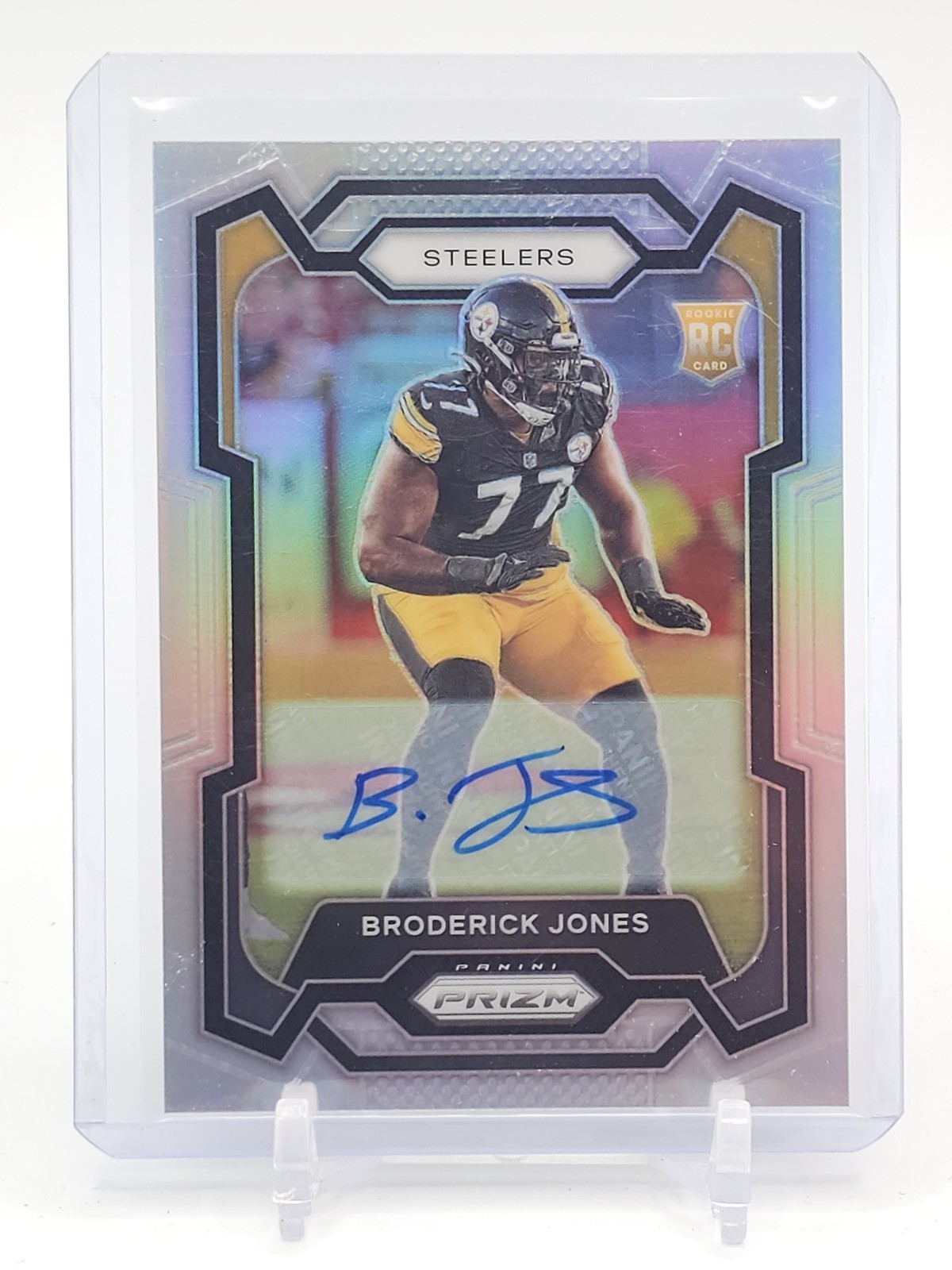 Broderick Jones card image