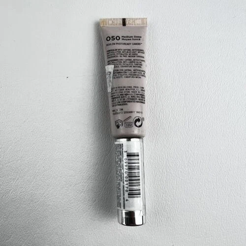 Revlon PhotoReady Candid Concealer 050 Medium Deep - Image 3 of 4