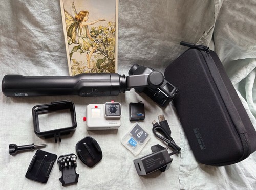 GoPro Hero7 Black Limited Edition Dusk White +Karma Grip Gimbal Stabiliser - Picture 1 of 13