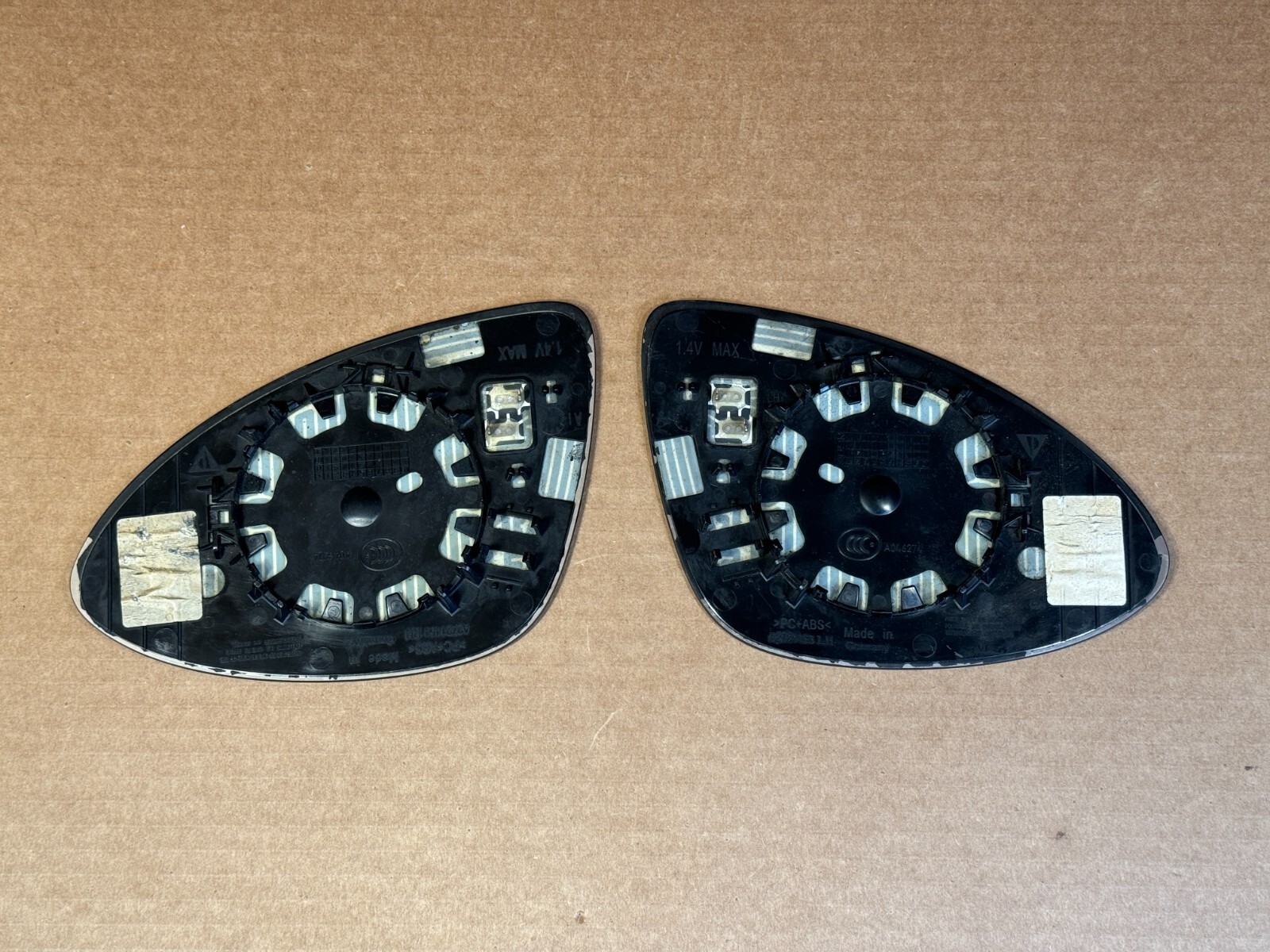 Porsche Cayenne Mirror Glass Element Auto Dimming and Heated 