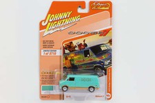1:64 1976 Dodge Trademan mint green Johnny Lightning Classic Gold Collection