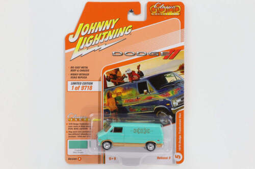 1:64 1976 Dodge Trademan Verde Menta Johnny Lightning Classic Gold Collection