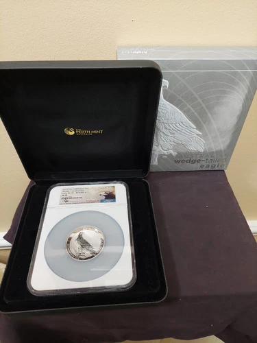 Australia 2017-P Proof Wedge-Tailed Eagle 5 oz .9999 Silver NGC Rev PF70 HR