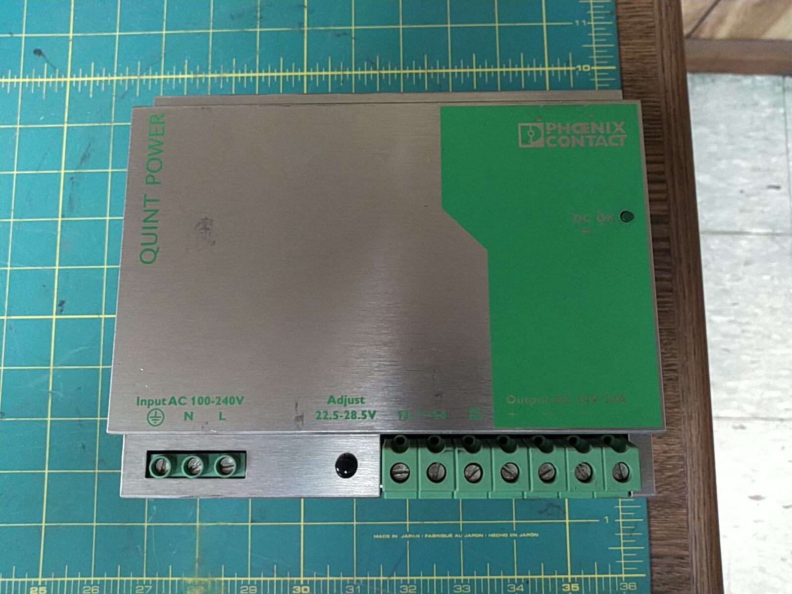 Phoenix Contact QUINT-PS-100-240AC-24DC-20 DIN Rail Mount Power Supply Tested