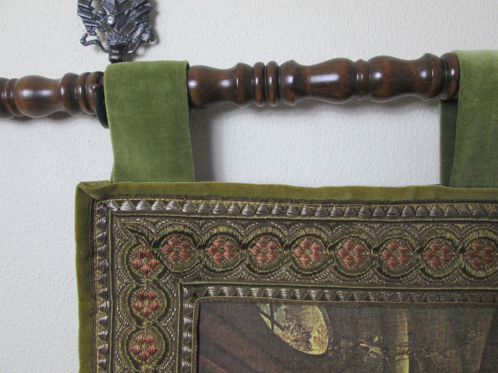 Vintage Corona Decor Co. Wall Tapestry with Rod & Hooks 22 x 25 eBay