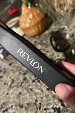 Revlon RVST2033 Helen Of Troy Small Mini Black 1/2” Hair Bangs Straighter