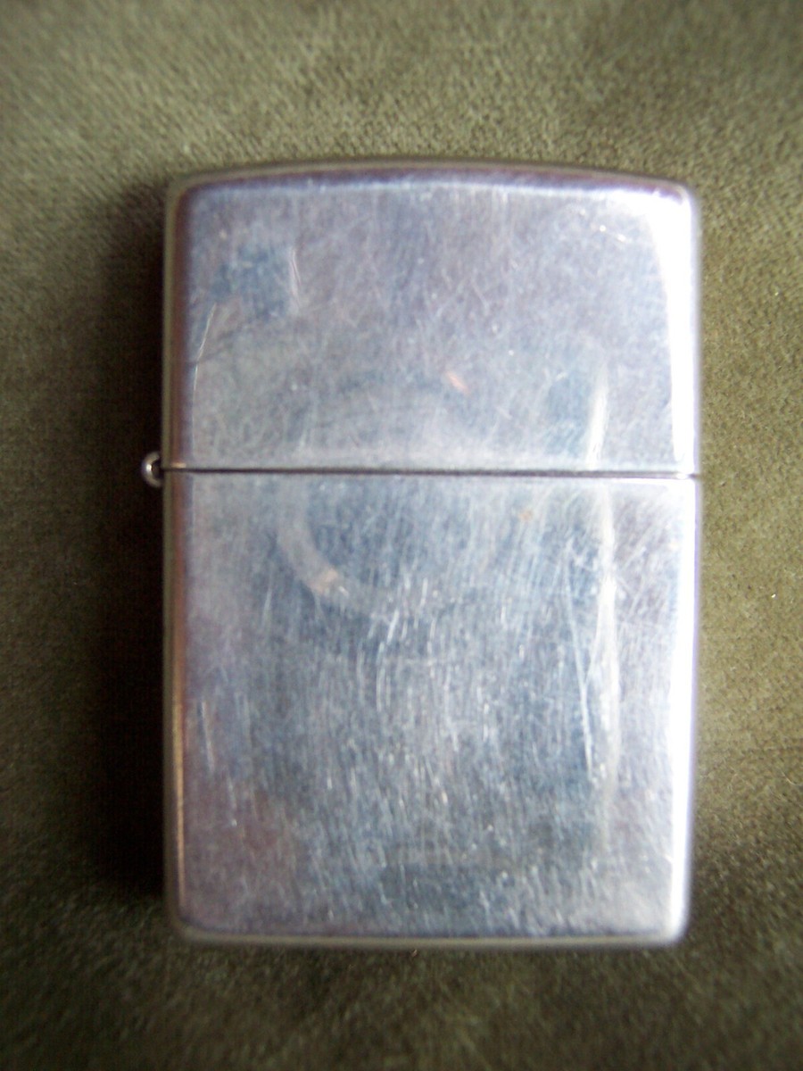 ZIPPO Lighter-full size- flat bottom-looks like silver-
