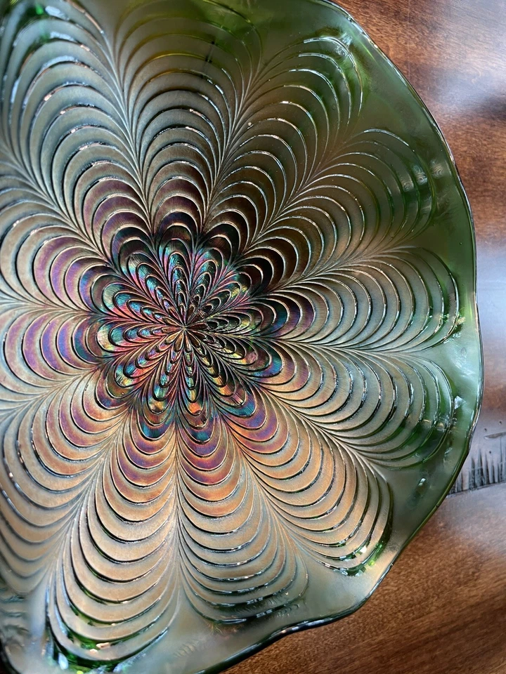 Antique Fenton Peacock Tail Carnival Glass Bowl Dish, Scalloped Edge - Image 4 of 4