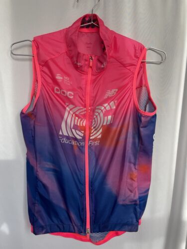 NEW Rapha Men’s EF Pro Team Lightweight Gilet In Size S - Picture 2 of 4