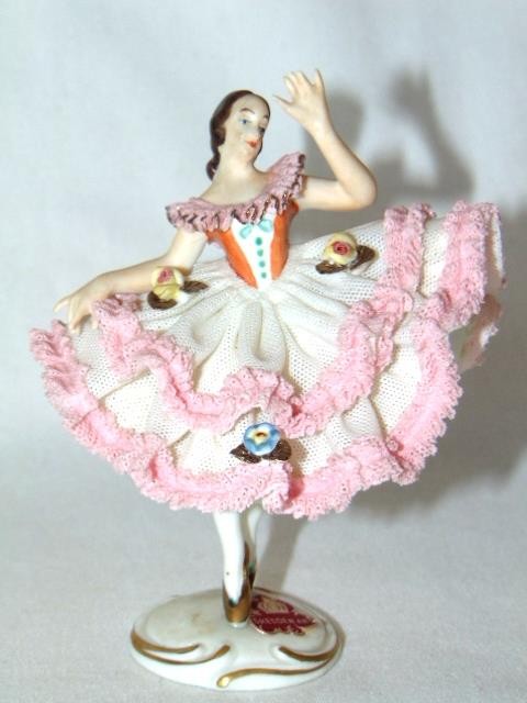 Vintage ALKA Porcelain BALLERINA Figurine, DRESDEN DEC. VENUS