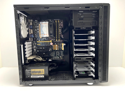 Custom Desktop PC | Xeon E3-1225 v3 | 8GB RAM | 256GB SSD | LINUX | READ