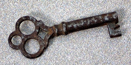 Antique Hollow Barrel Key - Picture 1 of 6
