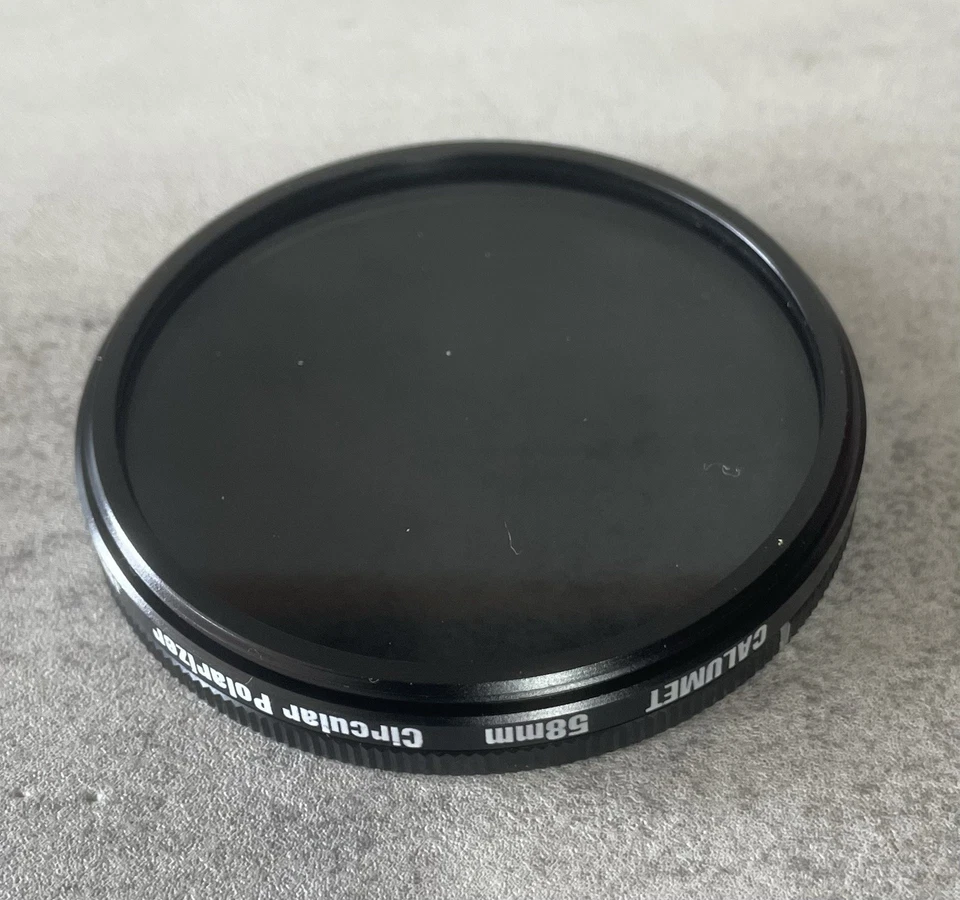 Calumet 58mm Circular Polarizer Traditional Filter Made in Japan - Image 3 of 4