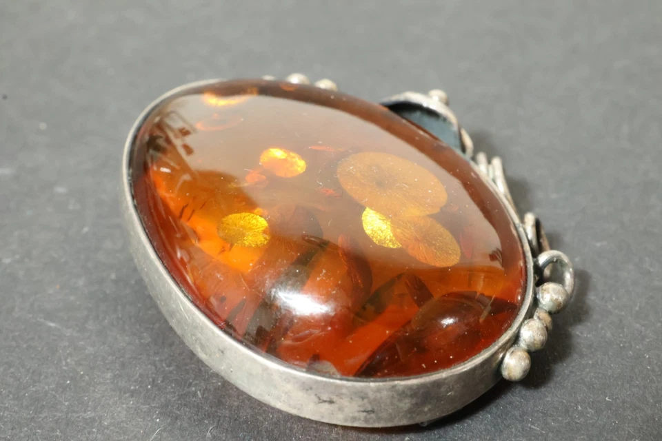 Vecchia Spilla D'Argento In Ambra Butterscotch Stile Liberty 5Cm - Immagine 3 di 4